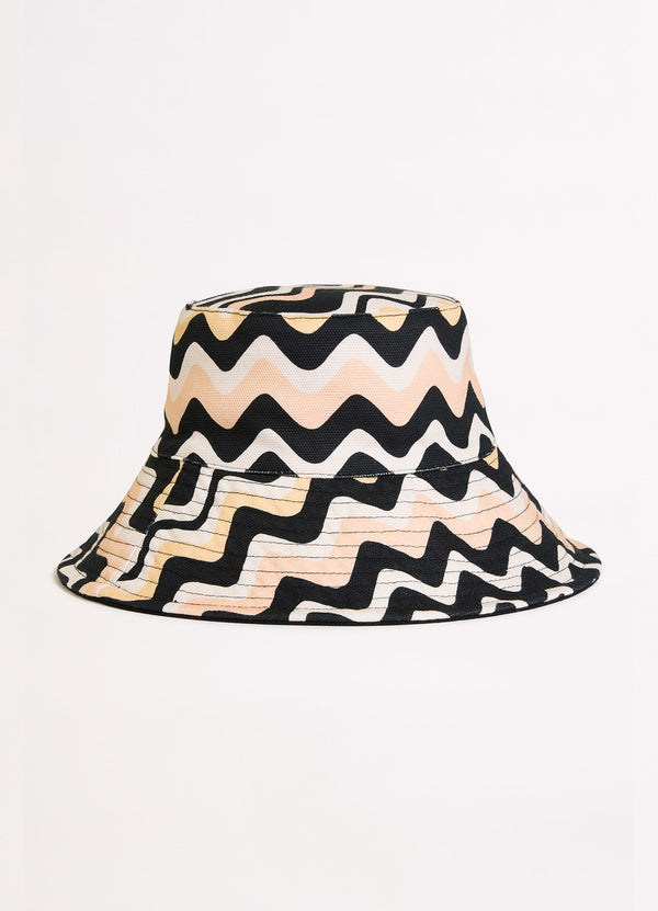 Neue Wave Reversible Buckethat - Black