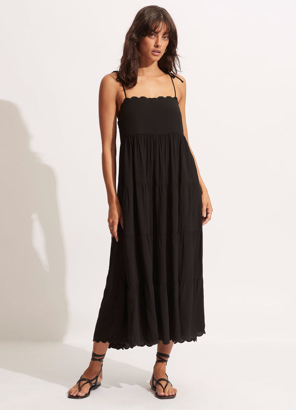 Gia Scallop Midi               - Black